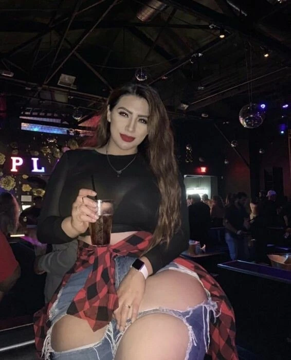 poutybby Profile image 3