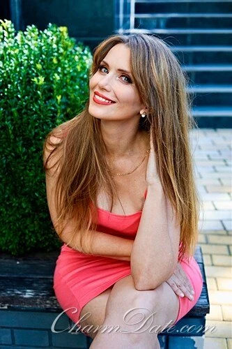 Oksana Profile image 2