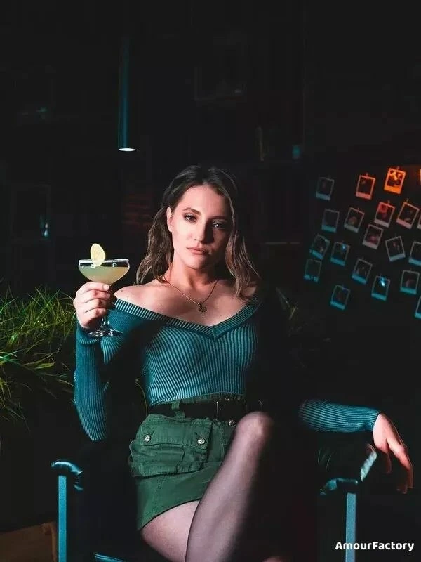 Valeriia Profile image 4